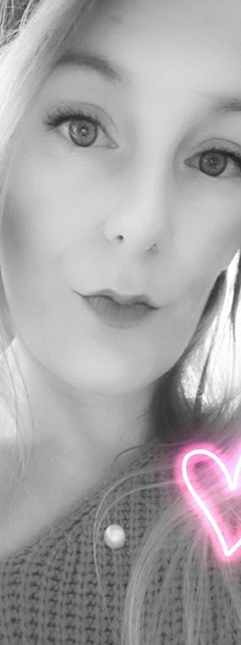 Meet your Posher, Danielle - Picture 2 of 3